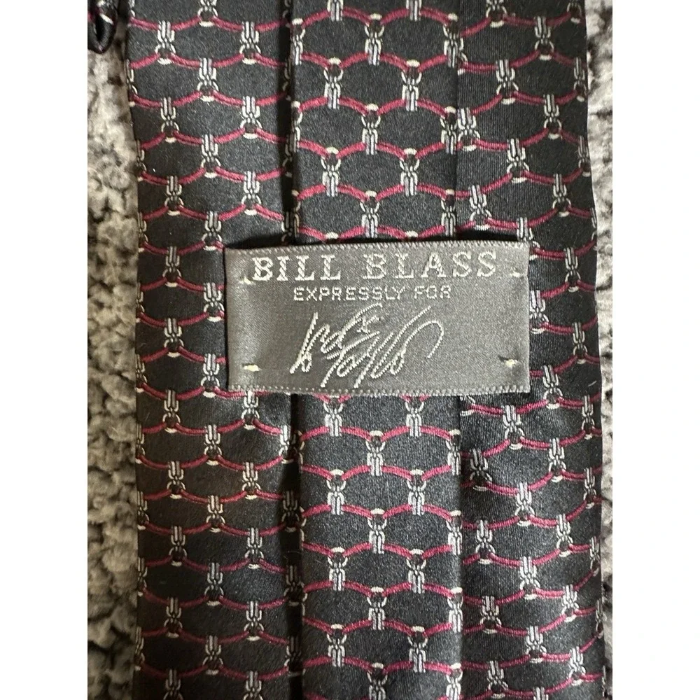 Bill Blass Silk Tie Black Burgundy Geometric Chain Link Necktie USA Vintage